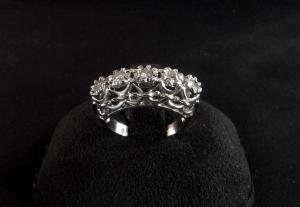 Eternity ring with diamonds